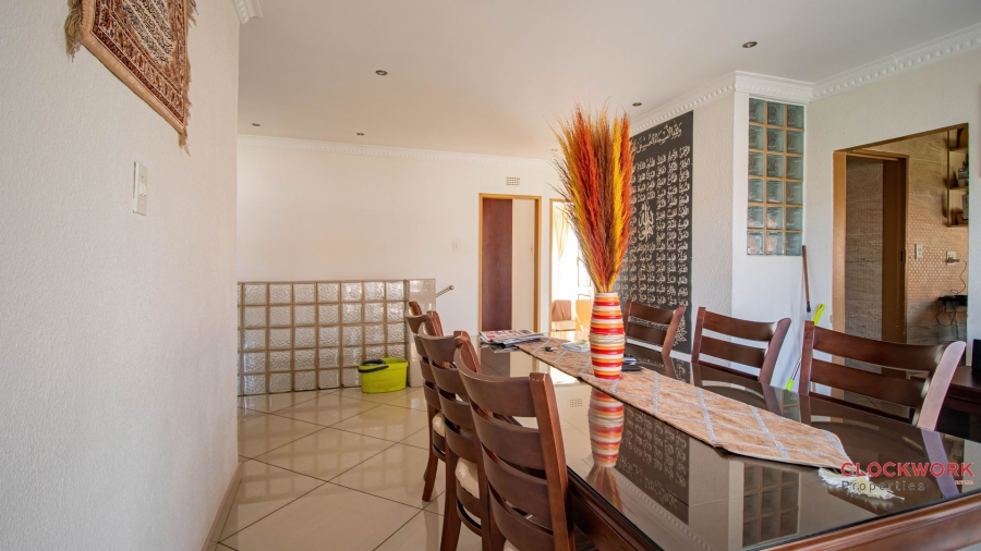 7 Bedroom Property for Sale in Actonville Gauteng