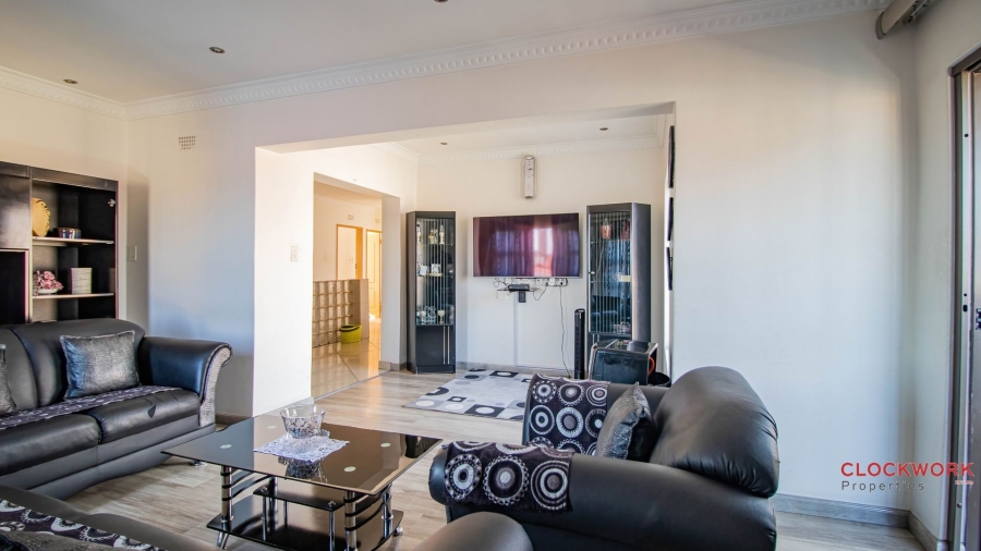 7 Bedroom Property for Sale in Actonville Gauteng