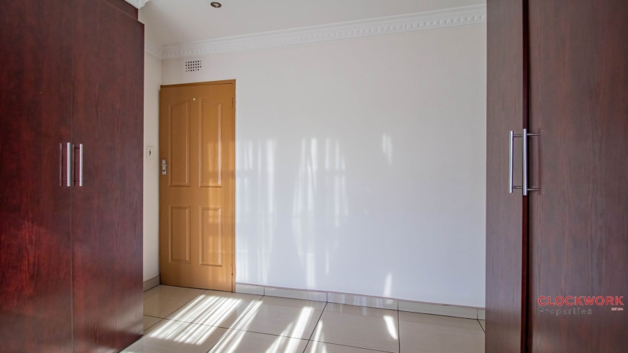 7 Bedroom Property for Sale in Actonville Gauteng