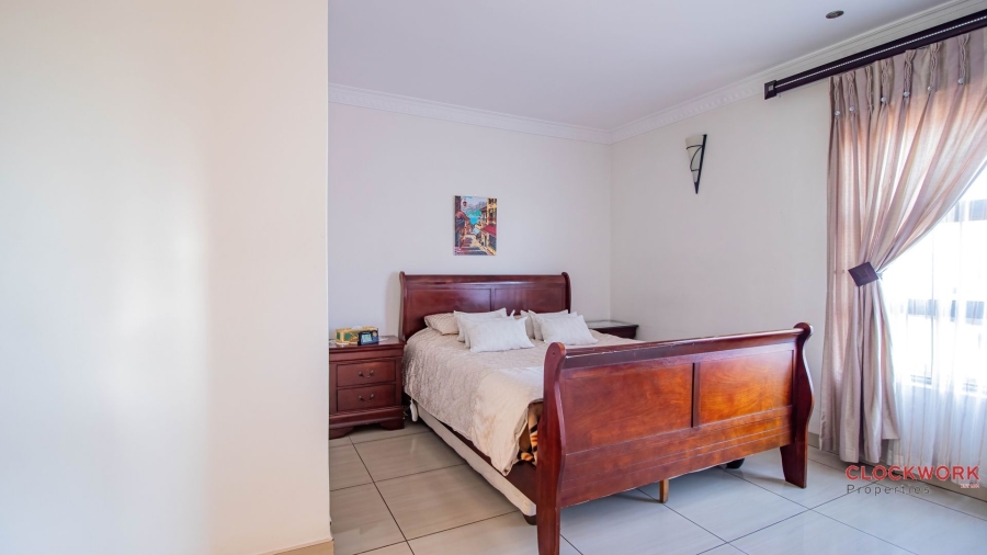 7 Bedroom Property for Sale in Actonville Gauteng