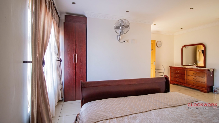 7 Bedroom Property for Sale in Actonville Gauteng