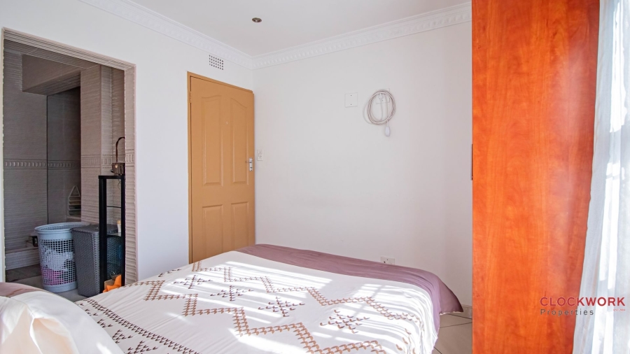 7 Bedroom Property for Sale in Actonville Gauteng