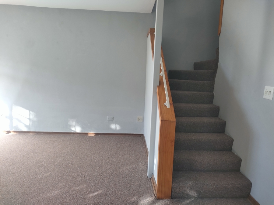 2 Bedroom Property for Sale in Eastleigh Gauteng