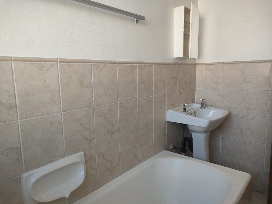 2 Bedroom Property for Sale in Eastleigh Gauteng