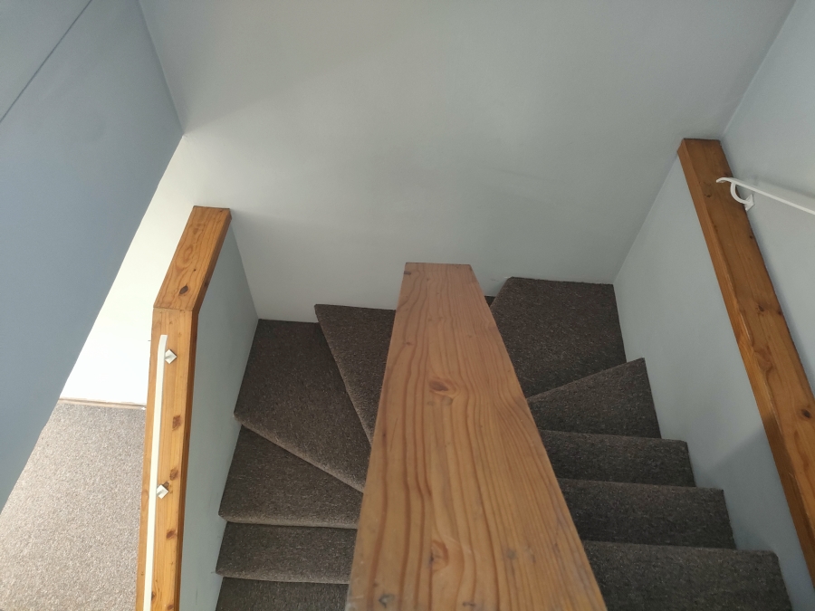 2 Bedroom Property for Sale in Eastleigh Gauteng