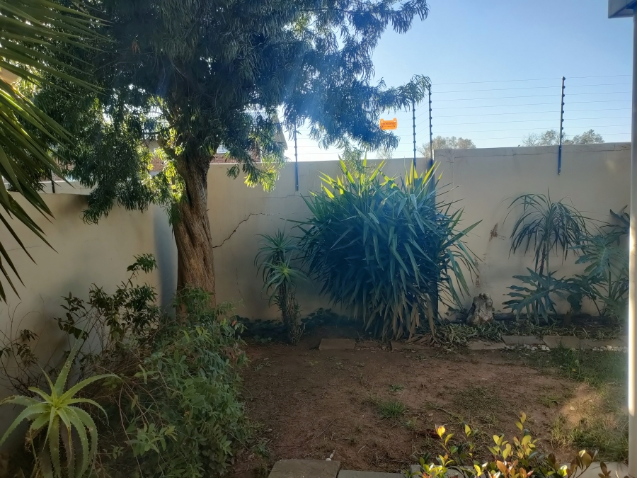 2 Bedroom Property for Sale in Eastleigh Gauteng