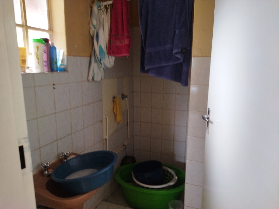 4 Bedroom Property for Sale in Orange Grove Gauteng