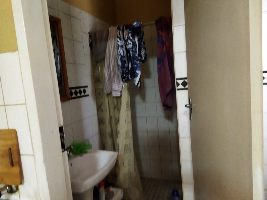 4 Bedroom Property for Sale in Orange Grove Gauteng
