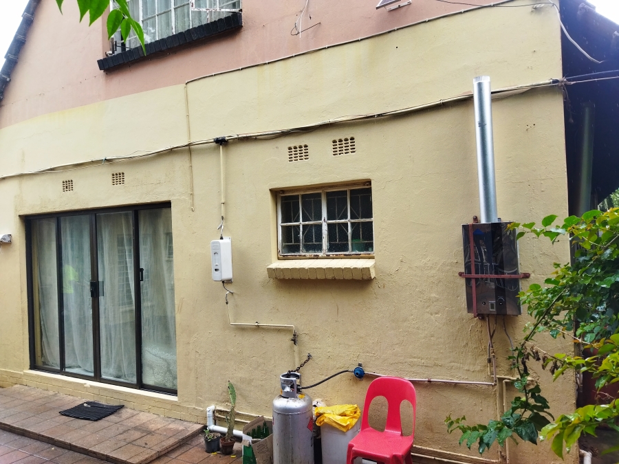 4 Bedroom Property for Sale in Orange Grove Gauteng