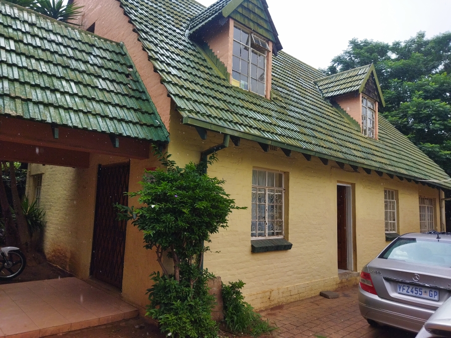 4 Bedroom Property for Sale in Orange Grove Gauteng