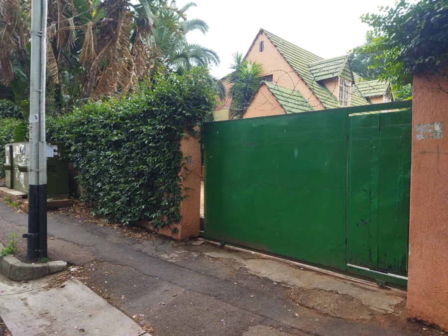4 Bedroom Property for Sale in Orange Grove Gauteng