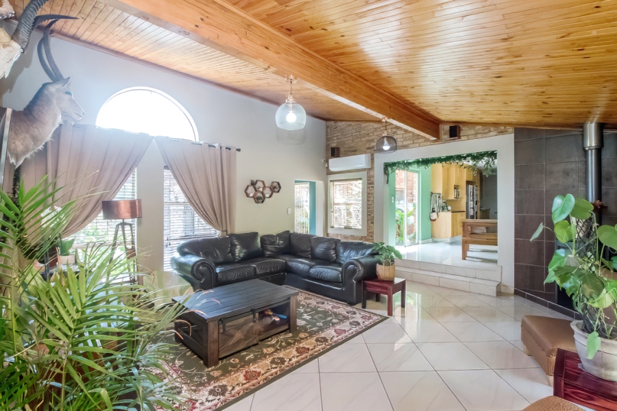 3 Bedroom Property for Sale in Noordheuwel Gauteng