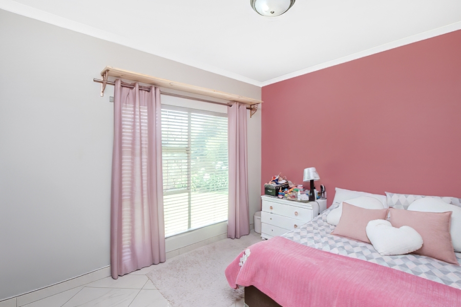 3 Bedroom Property for Sale in Noordheuwel Gauteng