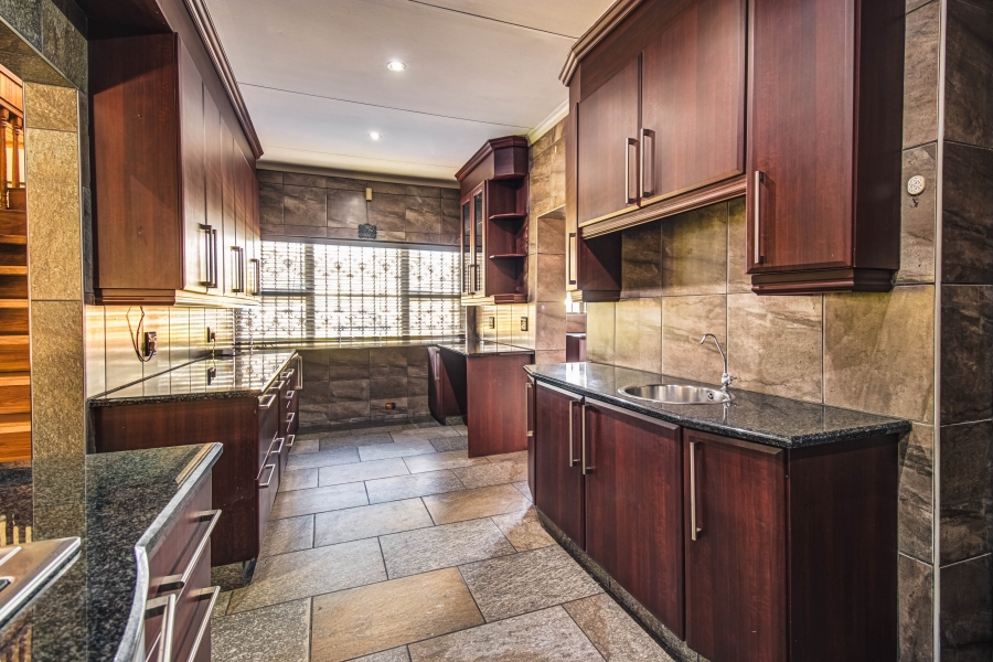 4 Bedroom Property for Sale in Parkrand Gauteng