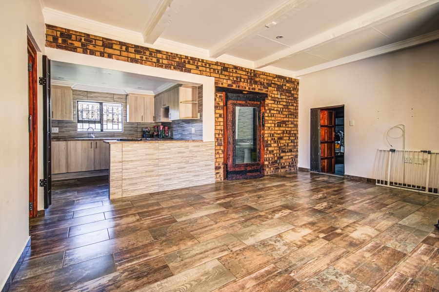 4 Bedroom Property for Sale in Parkrand Gauteng