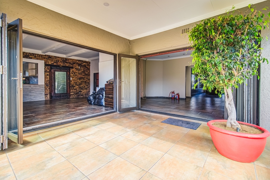 4 Bedroom Property for Sale in Parkrand Gauteng