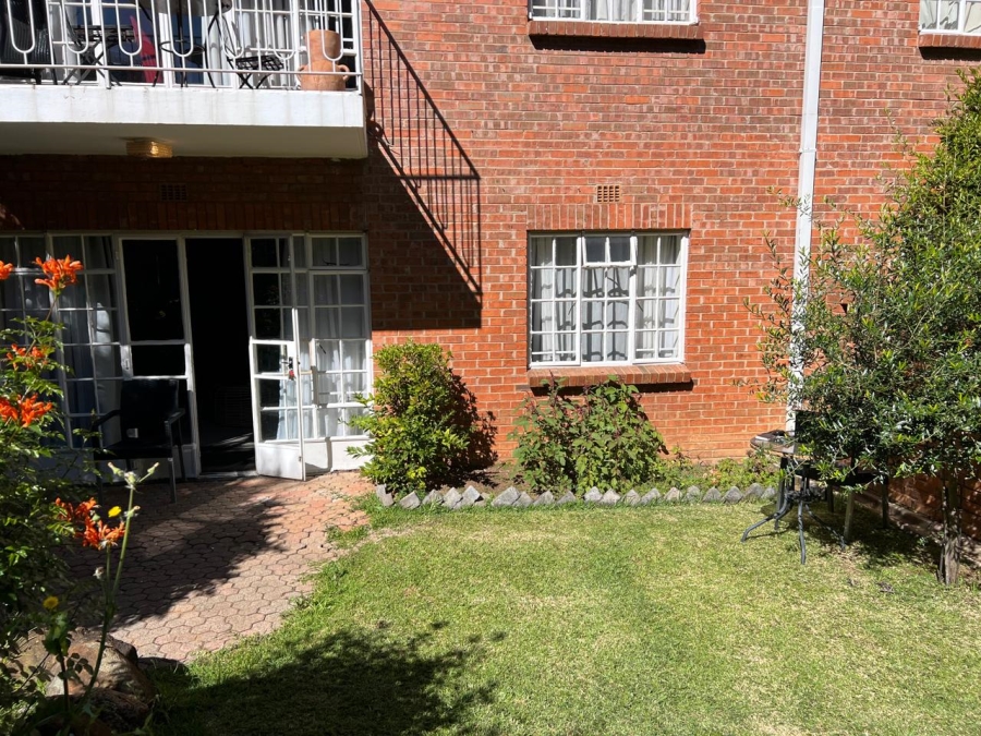 2 Bedroom Property for Sale in Woodmead Gauteng