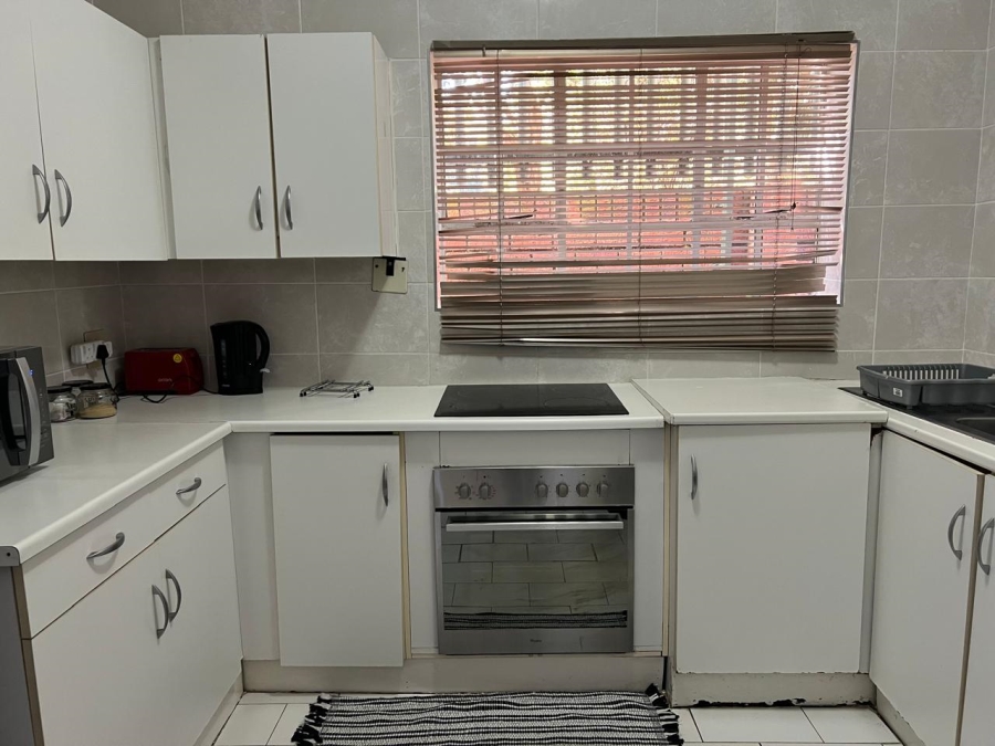 2 Bedroom Property for Sale in Woodmead Gauteng