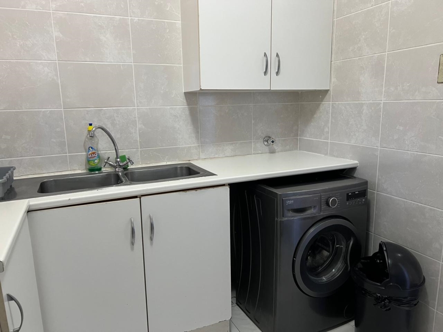 2 Bedroom Property for Sale in Woodmead Gauteng