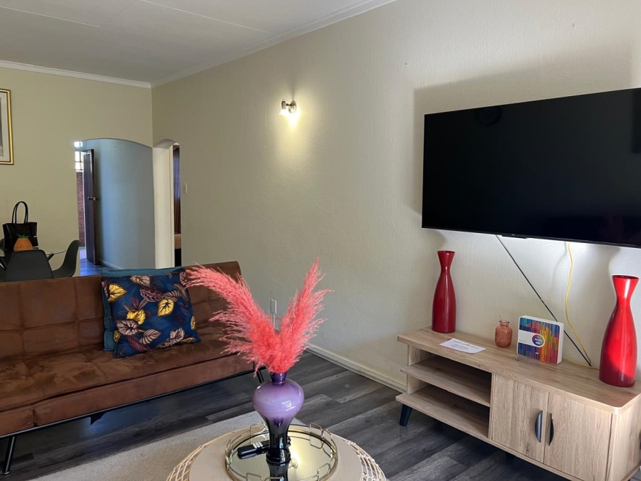 2 Bedroom Property for Sale in Woodmead Gauteng