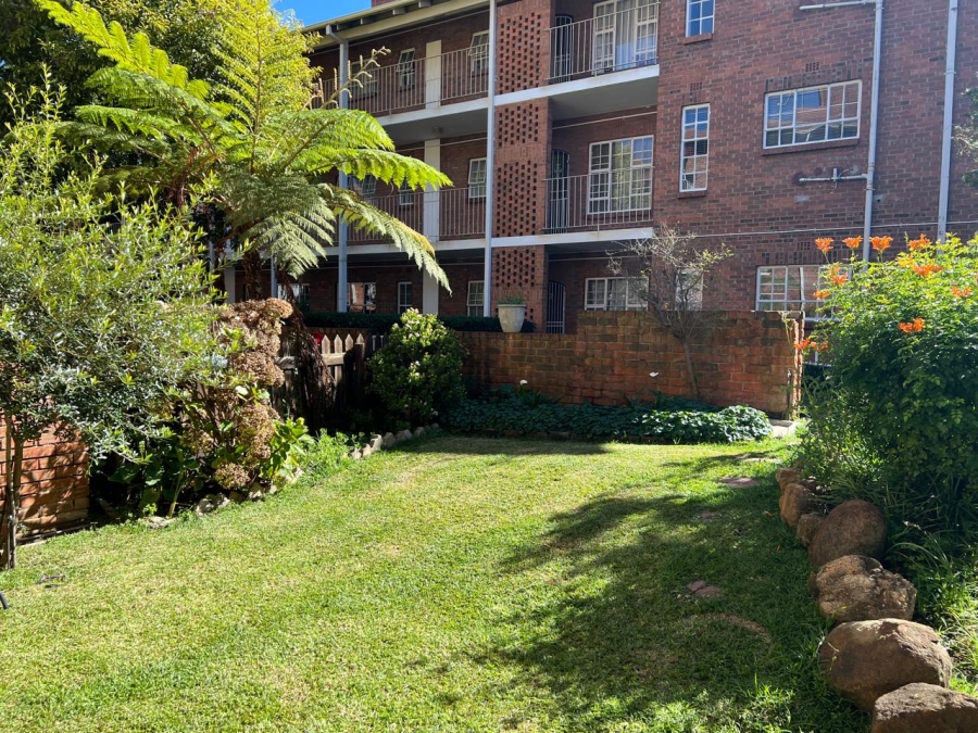 2 Bedroom Property for Sale in Woodmead Gauteng