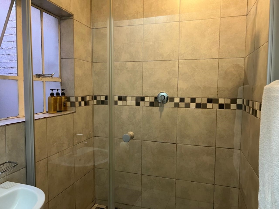 To Let 2 Bedroom Property for Rent in Woodmead Gauteng