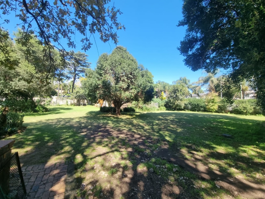 6 Bedroom Property for Sale in Klippoortje Gauteng