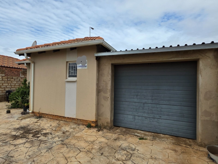 3 Bedroom Property for Sale in Gem Valley Gauteng