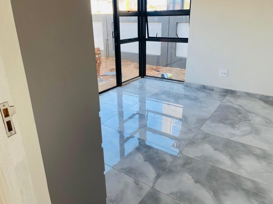 4 Bedroom Property for Sale in Derdepoort Gauteng