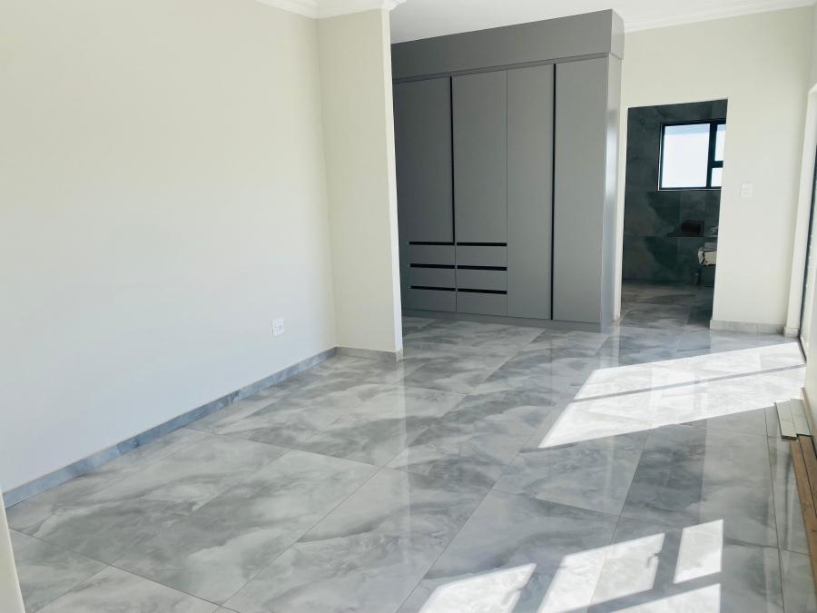 4 Bedroom Property for Sale in Derdepoort Gauteng