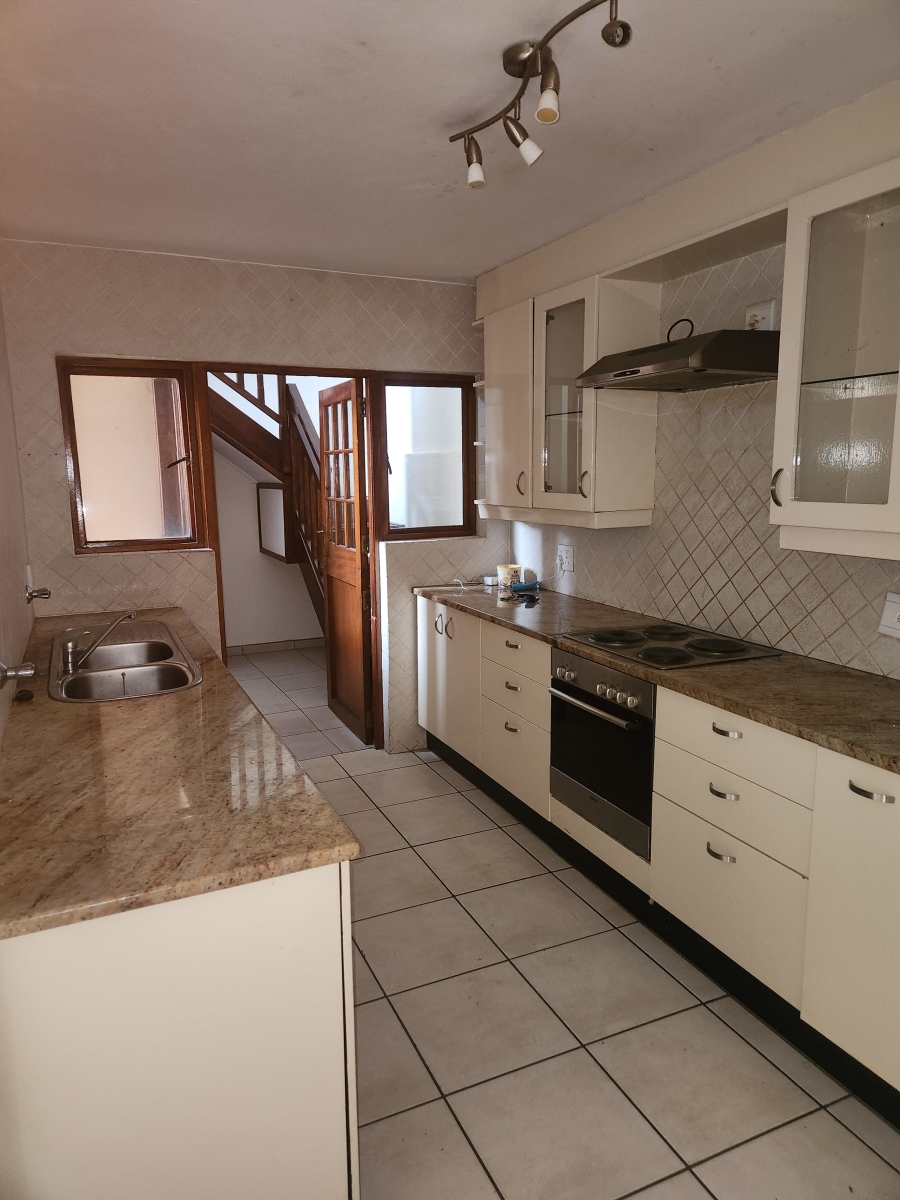 3 Bedroom Property for Sale in Broadacres Gauteng