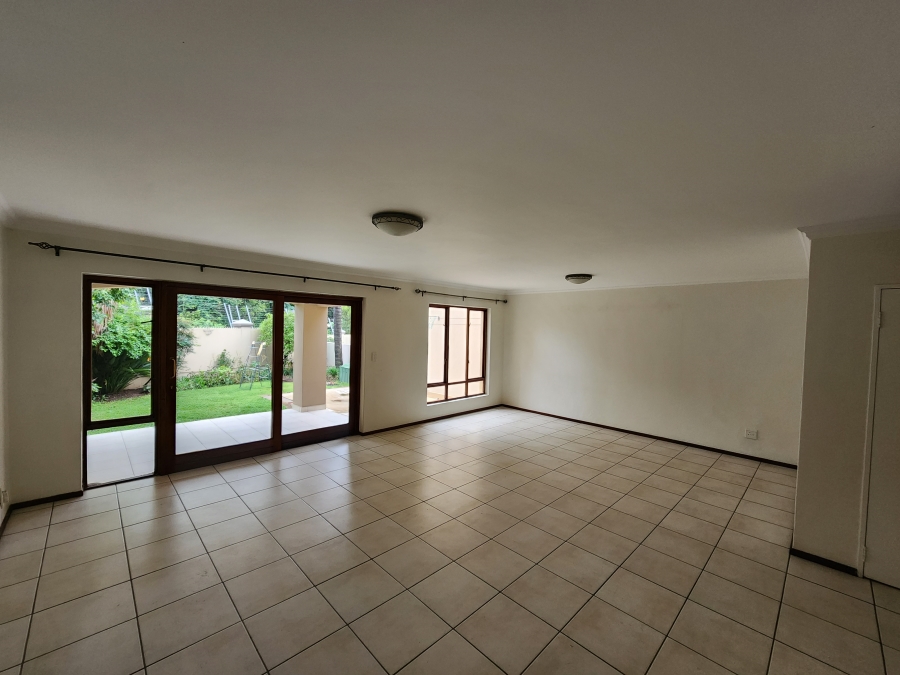 3 Bedroom Property for Sale in Broadacres Gauteng