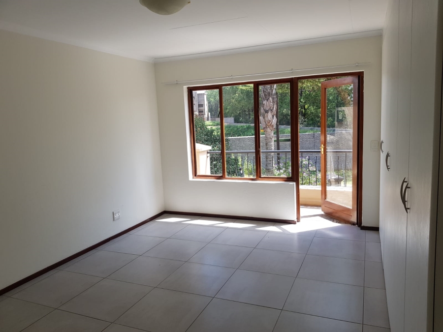 3 Bedroom Property for Sale in Broadacres Gauteng