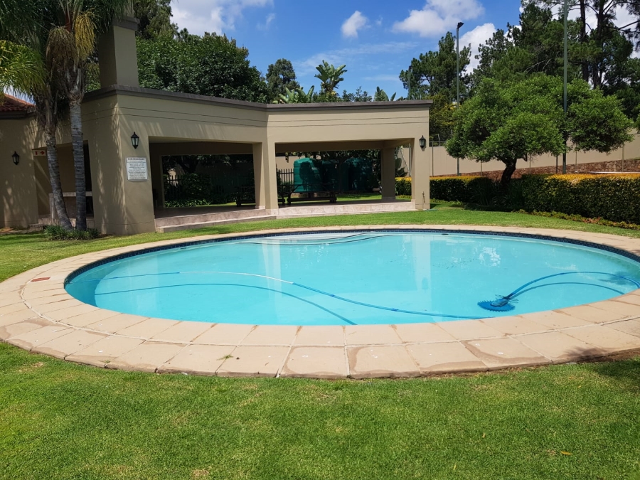 3 Bedroom Property for Sale in Broadacres Gauteng
