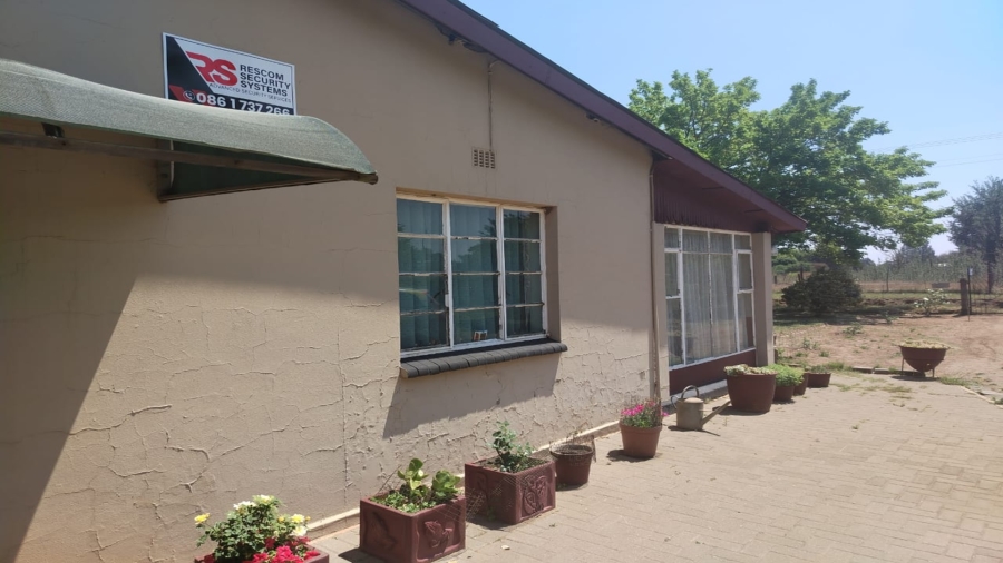 3 Bedroom Property for Sale in Nanescol Gauteng