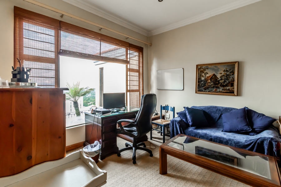 3 Bedroom Property for Sale in Waterkloof Ridge Gauteng