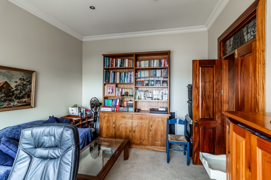3 Bedroom Property for Sale in Waterkloof Ridge Gauteng
