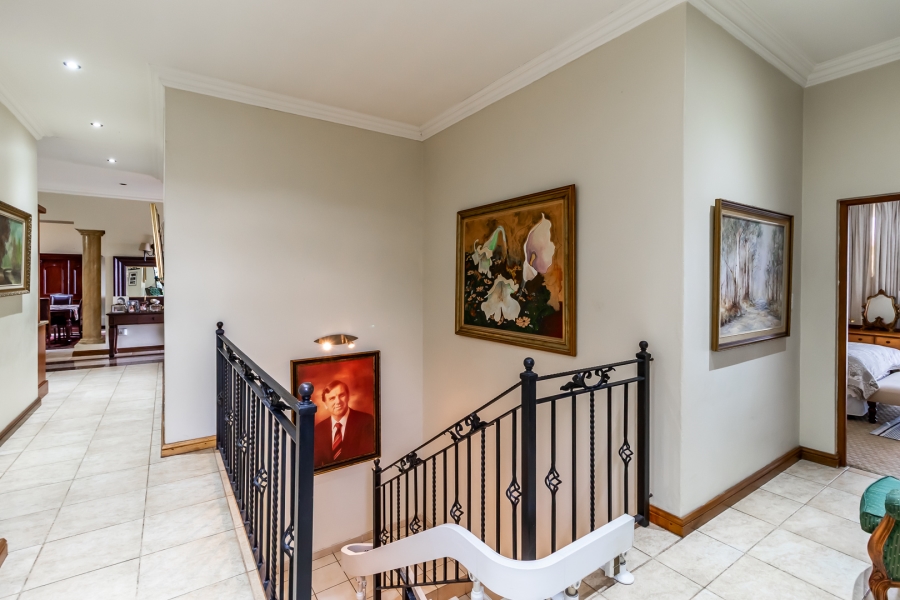 3 Bedroom Property for Sale in Waterkloof Ridge Gauteng