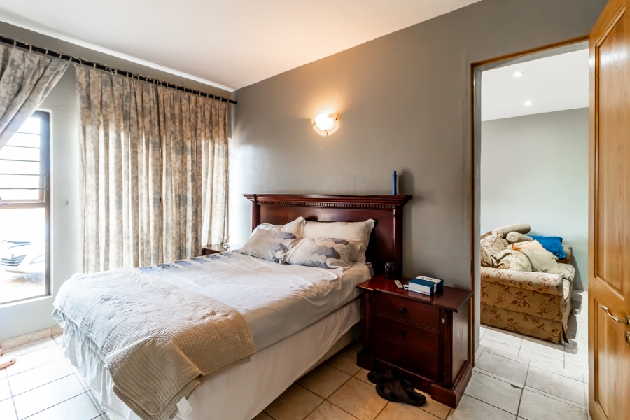 3 Bedroom Property for Sale in Waterkloof Ridge Gauteng