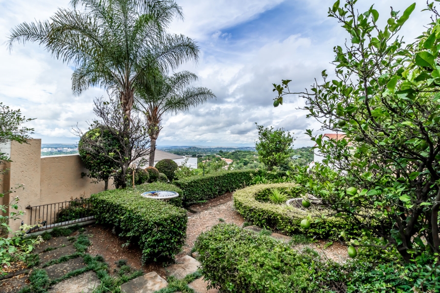 3 Bedroom Property for Sale in Waterkloof Ridge Gauteng