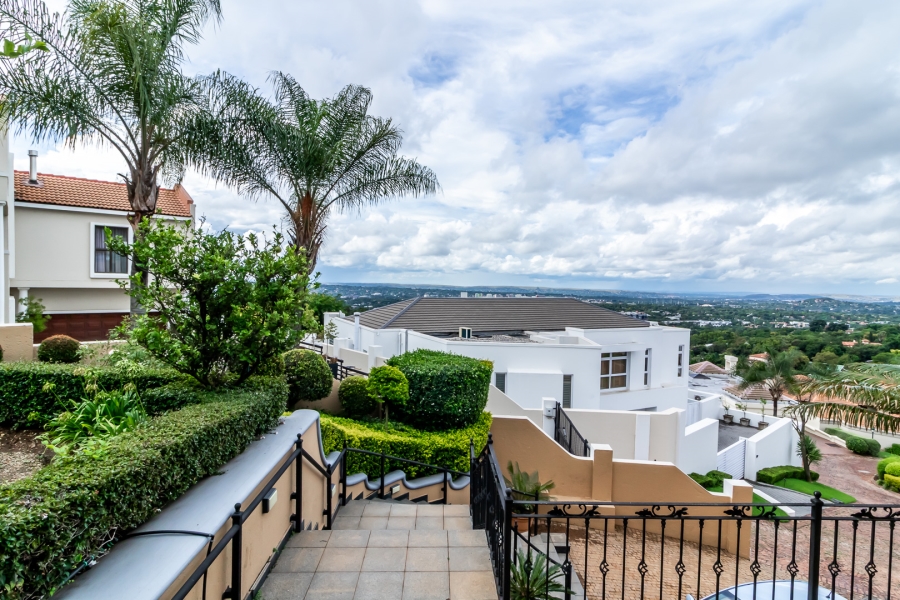 3 Bedroom Property for Sale in Waterkloof Ridge Gauteng
