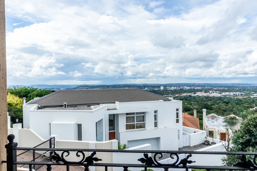 3 Bedroom Property for Sale in Waterkloof Ridge Gauteng