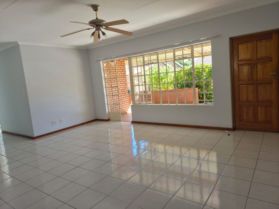 To Let 2 Bedroom Property for Rent in Montana Park Gauteng