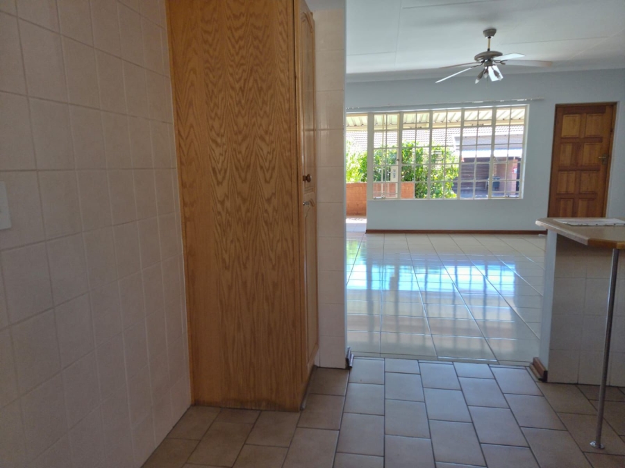 To Let 2 Bedroom Property for Rent in Montana Park Gauteng