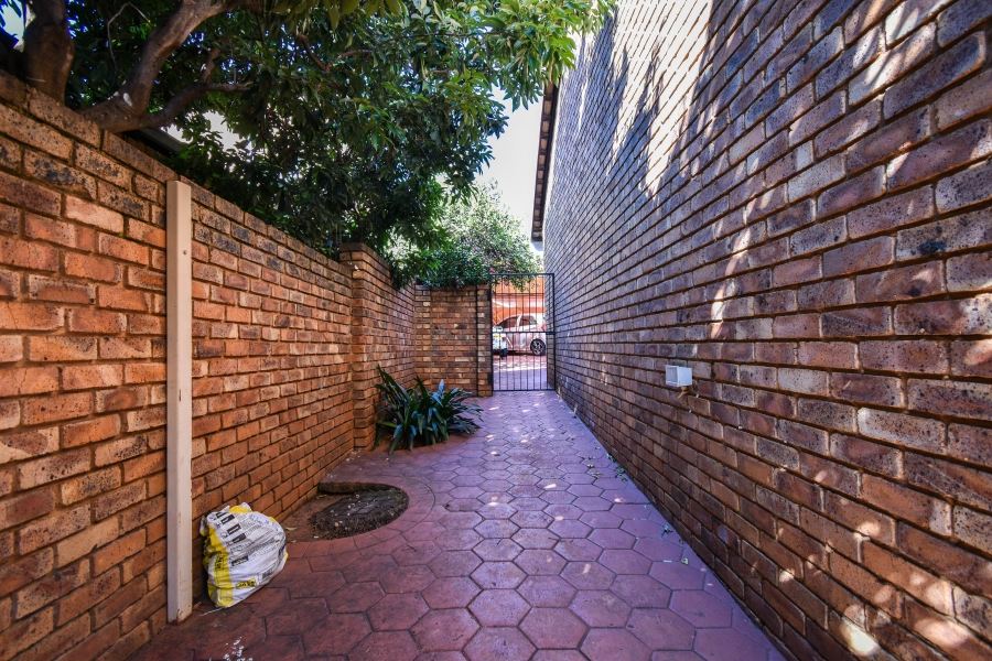 3 Bedroom Property for Sale in Montana Park Gauteng