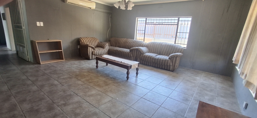6 Bedroom Property for Sale in Pretoria Gardens Gauteng