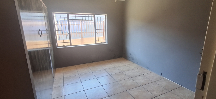 6 Bedroom Property for Sale in Pretoria Gardens Gauteng