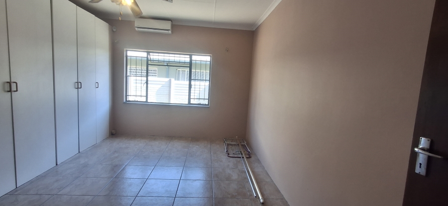 6 Bedroom Property for Sale in Pretoria Gardens Gauteng