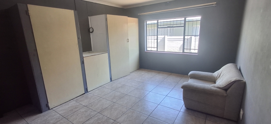 6 Bedroom Property for Sale in Pretoria Gardens Gauteng