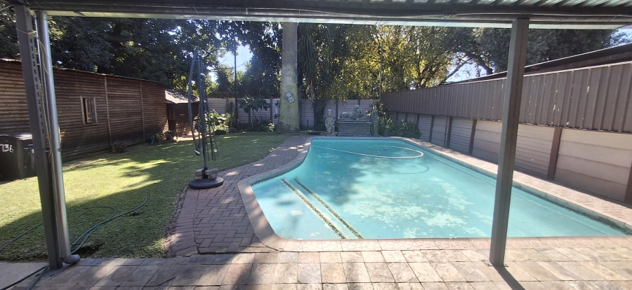 6 Bedroom Property for Sale in Pretoria Gardens Gauteng